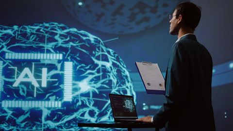 Data Science Courses and Professional Learning Pathways Explained: Learn Machine Learning Basics, Analytics Skills, Career Guidance, and Educational Insight