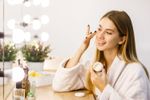 Natural Skin Care and Facial Glow Guide: Read Daily Tips, Healthy Skin Insight, Beauty Basics, and Self-Care Resources