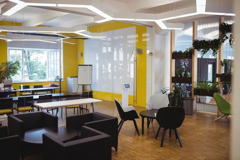 Virtual Office Complete Guide: Basics, Tips, Insights, and Expert Advice