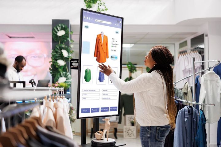 Smart Digital Signage Guide: Explore Benefits, Setup Tips, and Key Insights