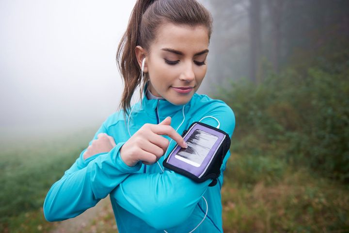 Wearable Health Trackers Tools Guide: Explore Fitness Tracking Features, Heart Health Insight, Sleep Monitoring Tips, Activity Tracking Basics, and Helpful Health Resource